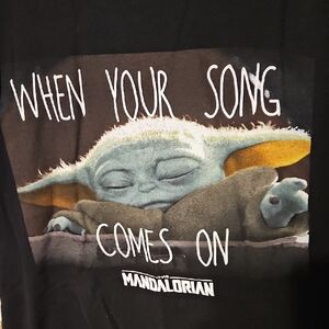 Star Wars Mandalorian Black T-Shirt with Baby Yoda